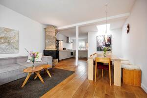 BILD_4647743-MJf4pbjnEUcA7pnKoiMoNX2e-Hoheluft_Etagenwohnung_5657(2).exp.jpg